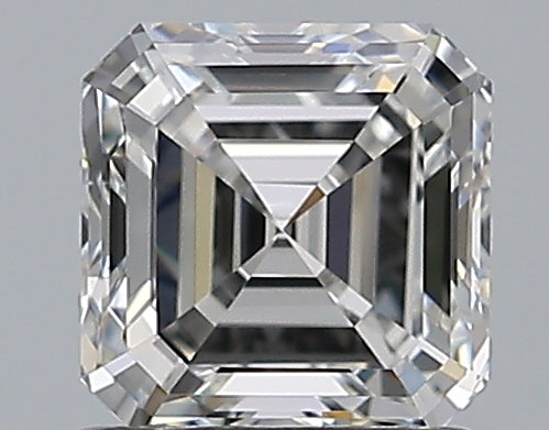 1.1 Carat Emerald Natural Diamond with  Cut Diamond in 14KT  view 1
