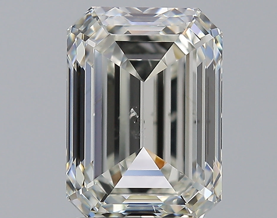 2.65 Carat Emerald Natural Diamond with  Cut Diamond in 14KT  view 1
