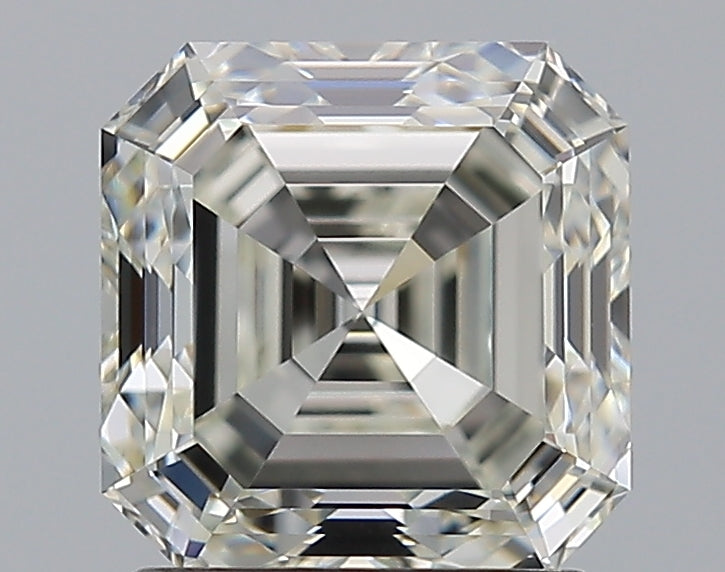 1.8 Carat Emerald Natural Diamond with  Cut Diamond in 14KT  view 1

