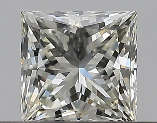 0.32 Carat Princess Natural Diamond with  Cut Diamond in 14KT  view 1
