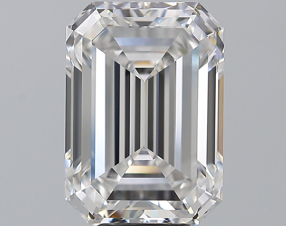 7.01 Carat Emerald Natural Diamond with  Cut Diamond in 14KT  view 1
