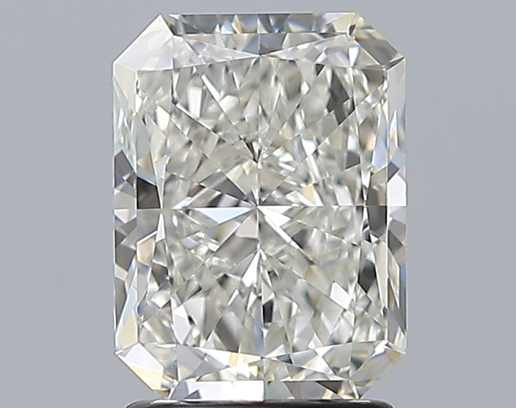 2.0 Carat Radiant Natural Diamond with  Cut Diamond in 14KT  view 1
