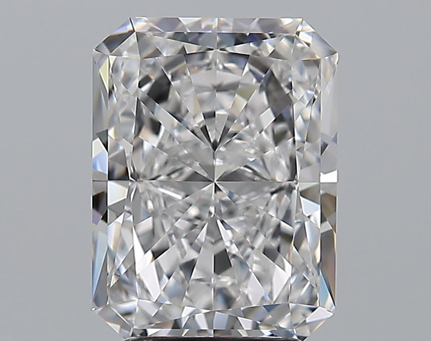 3.01 Carat Radiant Natural Diamond with  Cut Diamond in 14KT  view 1
