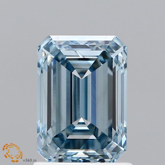 1.5 Carat Emerald Lab Diamond with  Cut Diamond in 14KT  view 1
