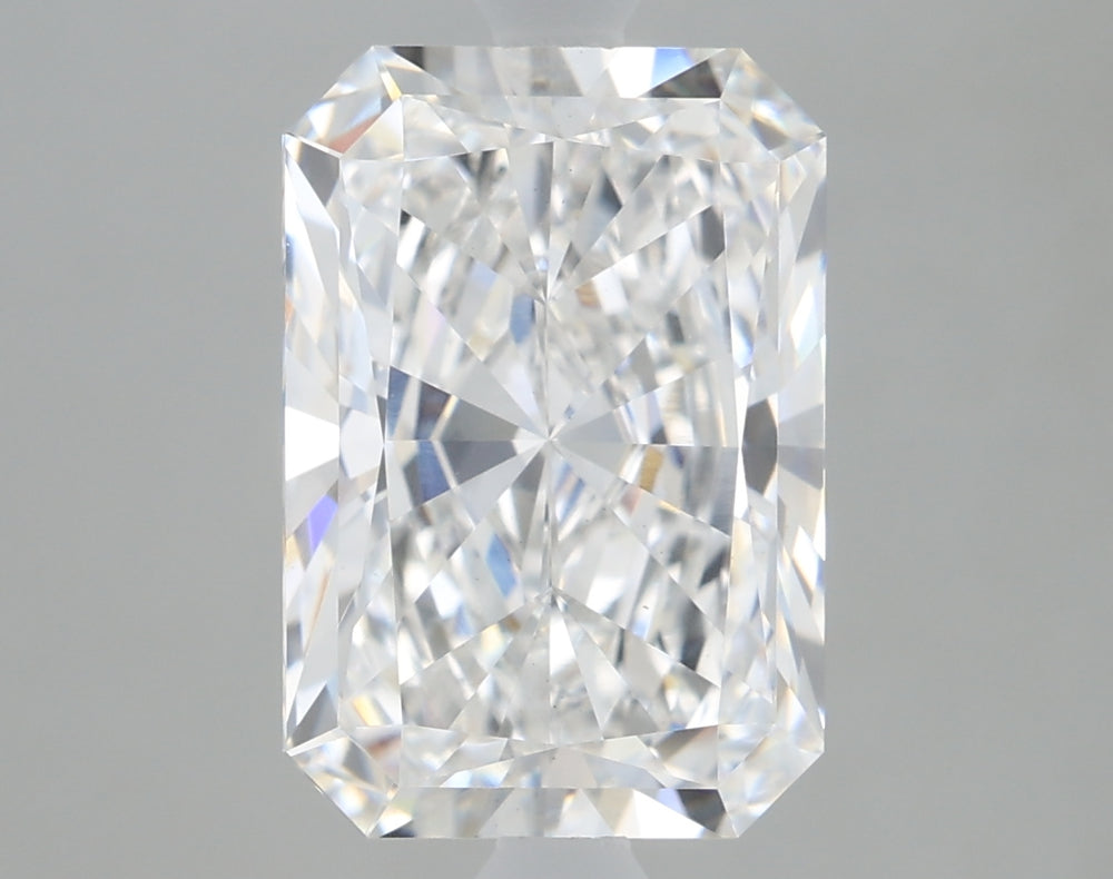2.55 Carat Radiant Lab Diamond with  Cut Diamond in 14KT  view 1
