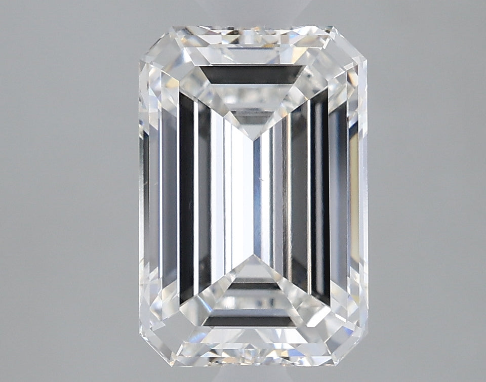 1.8 Carat Emerald Lab Diamond with  Cut Diamond in 14KT  view 1
