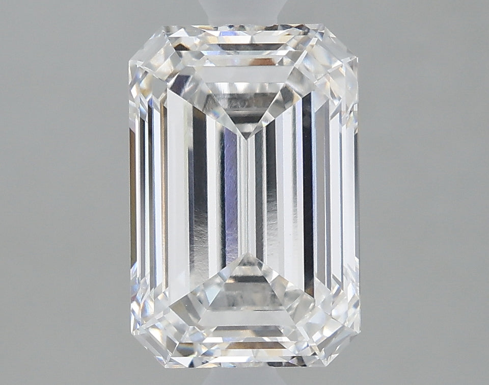 1.92 Carat Emerald Lab Diamond with  Cut Diamond in 14KT  view 1
