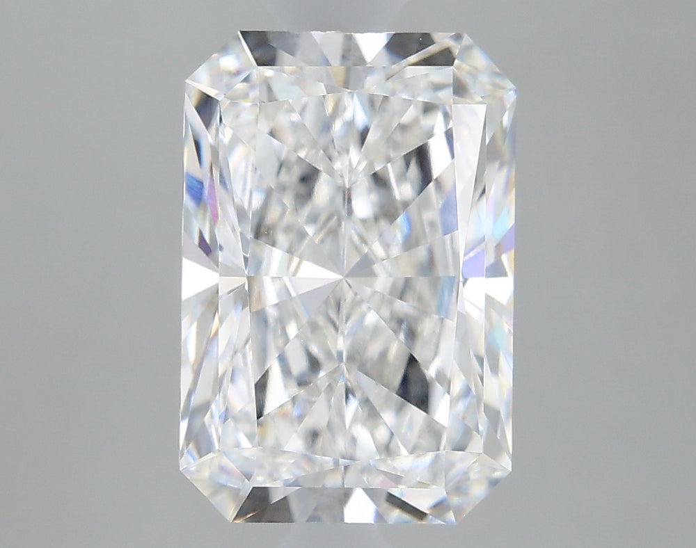 2.59 Carat Radiant Lab Diamond with  Cut Diamond in 14KT  view 1
