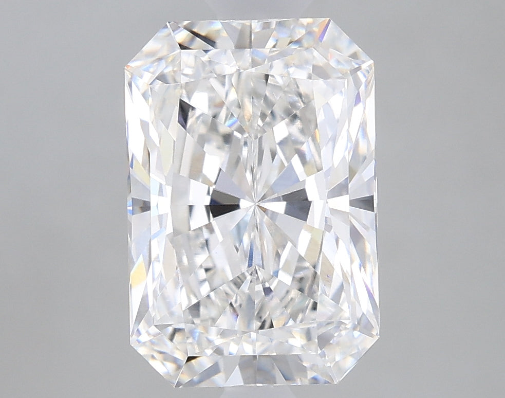 2.22 Carat Radiant Lab Diamond with  Cut Diamond in 14KT  view 1
