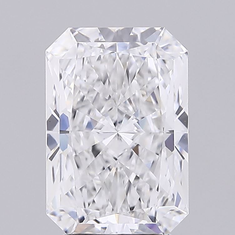 2.75 Carat Radiant Lab Diamond with  Cut Diamond in 14KT  view 1

