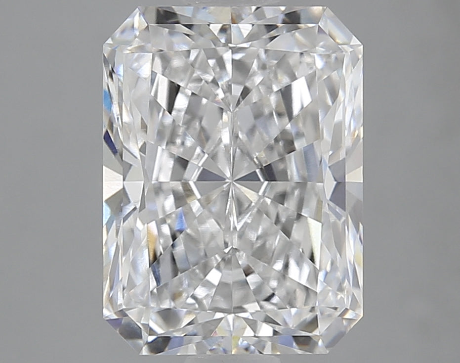 3.31 Carat Radiant Lab Diamond with  Cut Diamond in 14KT  view 1
