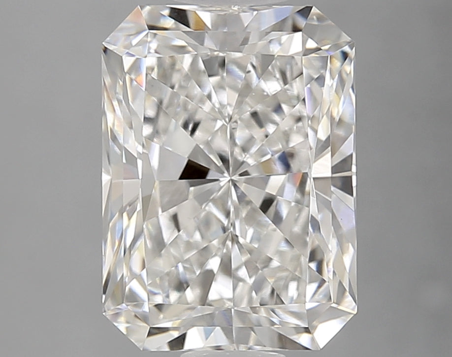 2.52 Carat Radiant Lab Diamond with  Cut Diamond in 14KT  view 1
