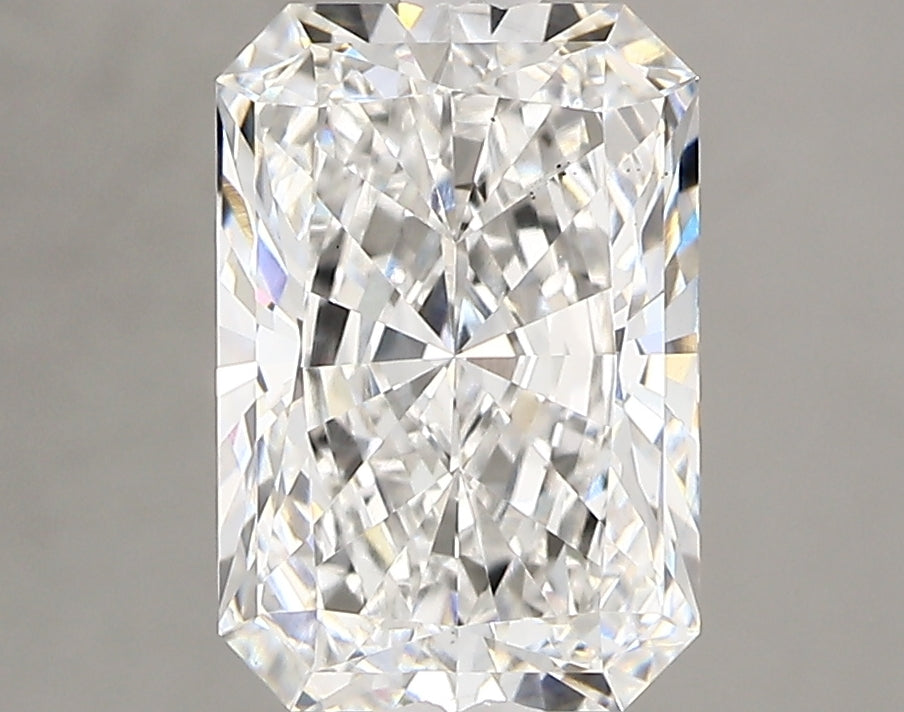 2.81 Carat Radiant Lab Diamond with  Cut Diamond in 14KT  view 1
