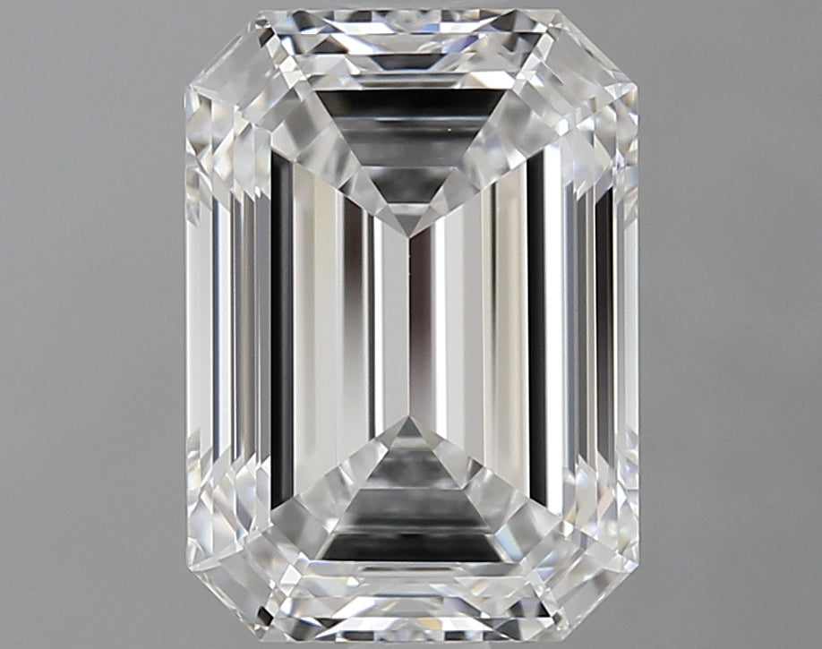 1.73 Carat Emerald Lab Diamond with  Cut Diamond in 14KT  view 1
