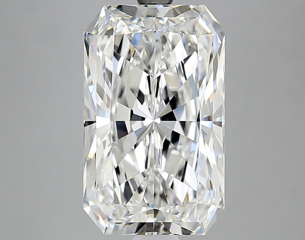5.15 Carat Radiant Lab Diamond with  Cut Diamond in 14KT  view 1
