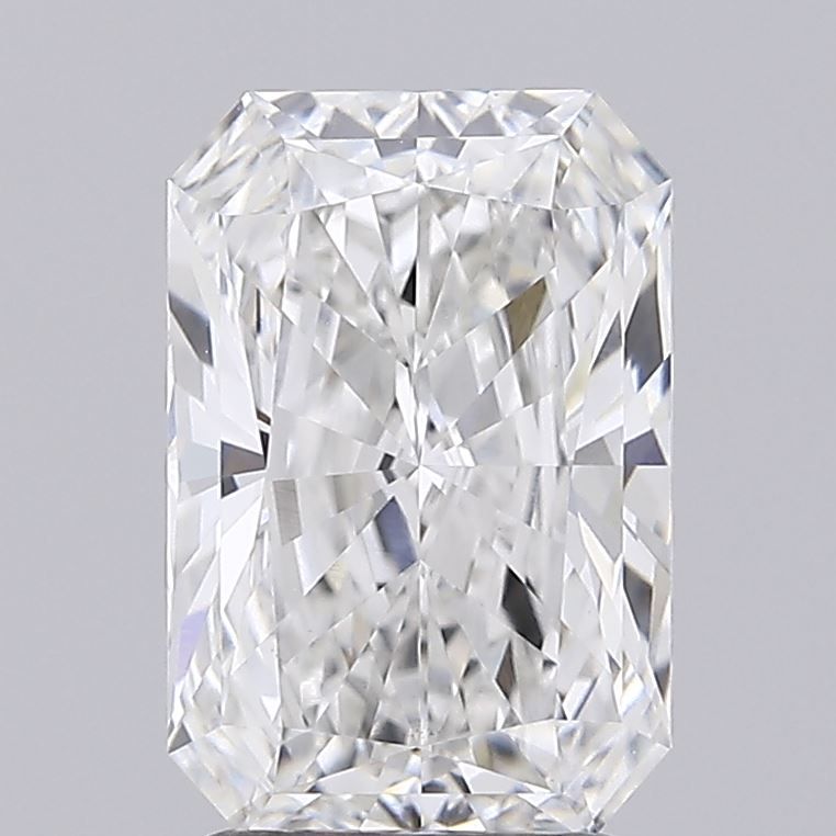2.55 Carat Radiant Lab Diamond with  Cut Diamond in 14KT  view 1

