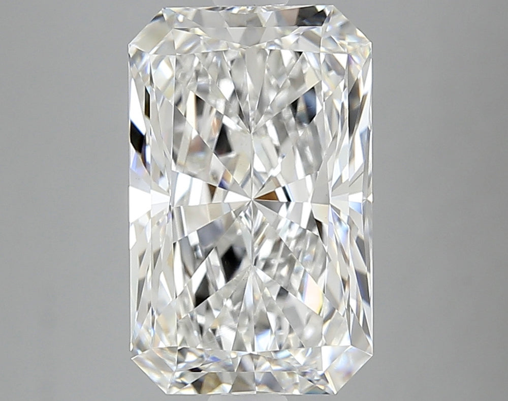 5.01 Carat Radiant Lab Diamond with  Cut Diamond in 14KT  view 1
