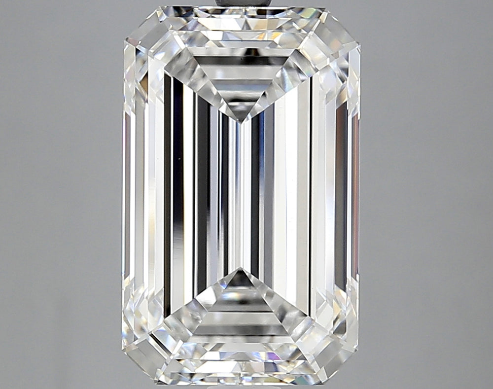 7.26 Carat Emerald Lab Diamond with  Cut Diamond in 14KT  view 1
