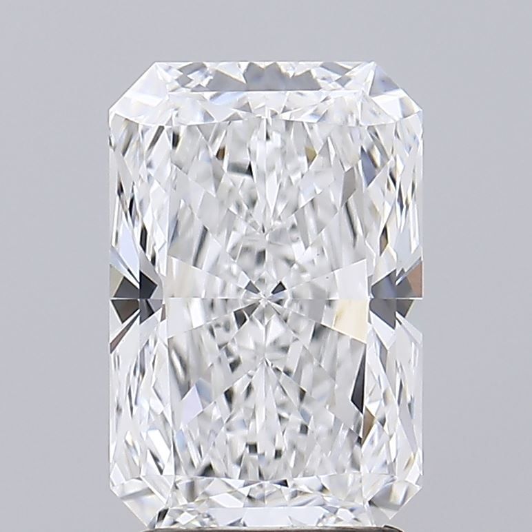2.6 Carat Radiant Lab Diamond with  Cut Diamond in 14KT  view 1
