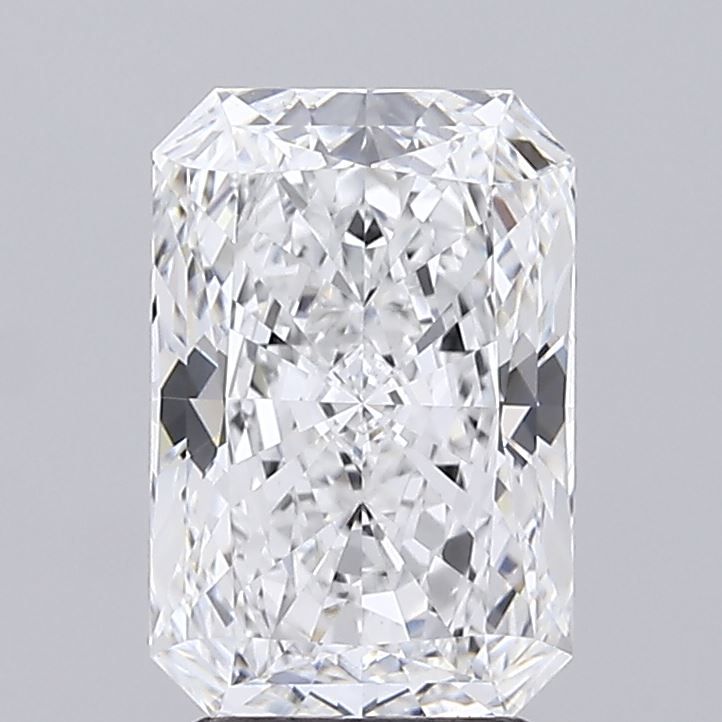 2.72 Carat Radiant Lab Diamond with  Cut Diamond in 14KT  view 1
