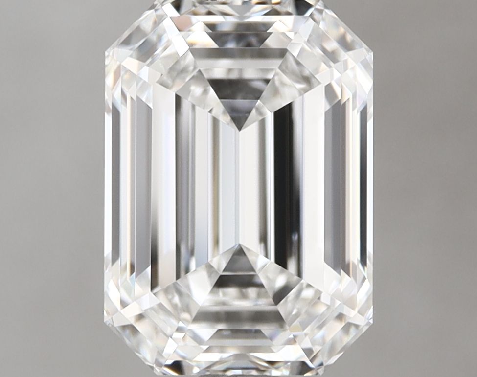 3.0 Carat Emerald Natural Diamond with  Cut Diamond in 14KT  view 1
