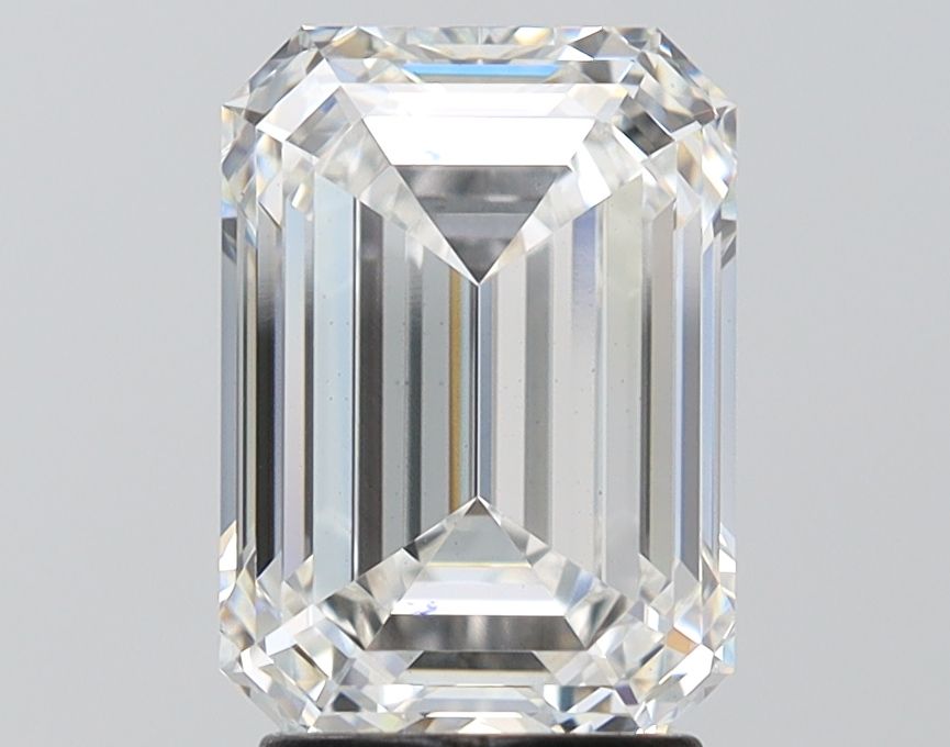 3.05 Carat Emerald Lab Diamond with  Cut Diamond in 14KT  view 1
