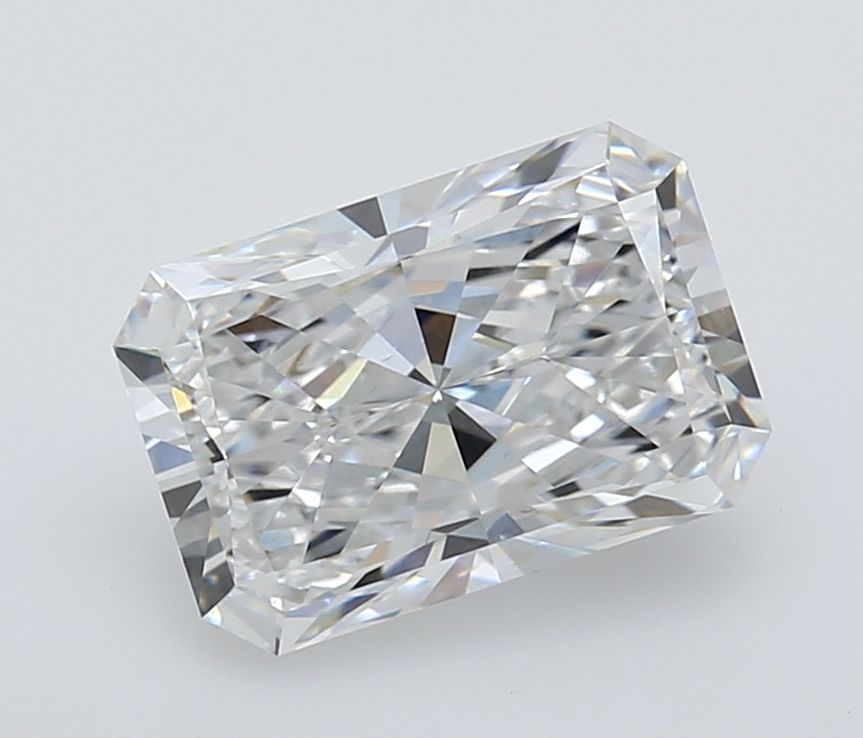 2.53 Carat Radiant Lab Diamond with  Cut Diamond in 14KT  view 1

