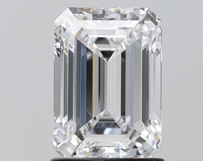 1.55 Carat Emerald Lab Diamond with  Cut Diamond in 14KT  view 1
