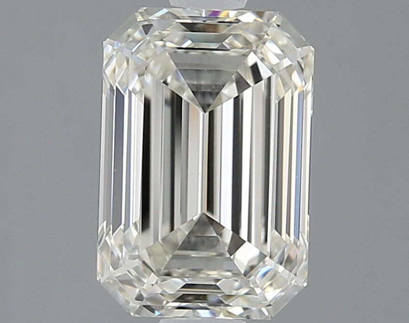 1.83 Carat Emerald Natural Diamond with  Cut Diamond in 14KT  view 1

