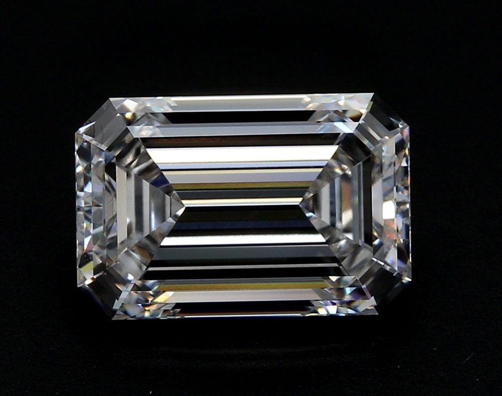 5.05 Carat Emerald Lab Diamond with  Cut Diamond in 14KT  view 1
