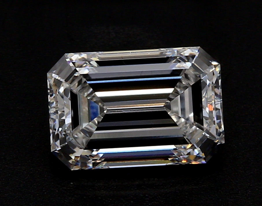 4.38 Carat Emerald Lab Diamond with  Cut Diamond in 14KT  view 1
