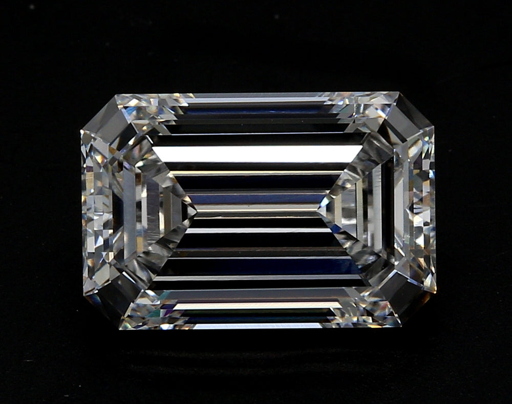 3.13 Carat Emerald Lab Diamond with  Cut Diamond in 14KT  view 1
