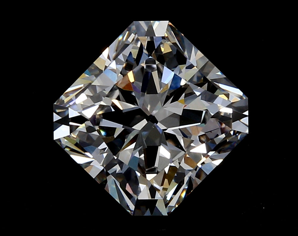 1.47 Carat Radiant Lab Diamond with  Cut Diamond in 14KT  view 1
