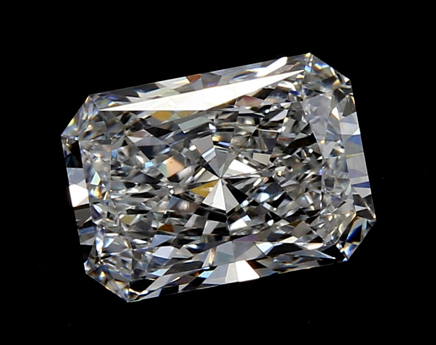 2.03 Carat Radiant Lab Diamond with  Cut Diamond in 14KT  view 1
