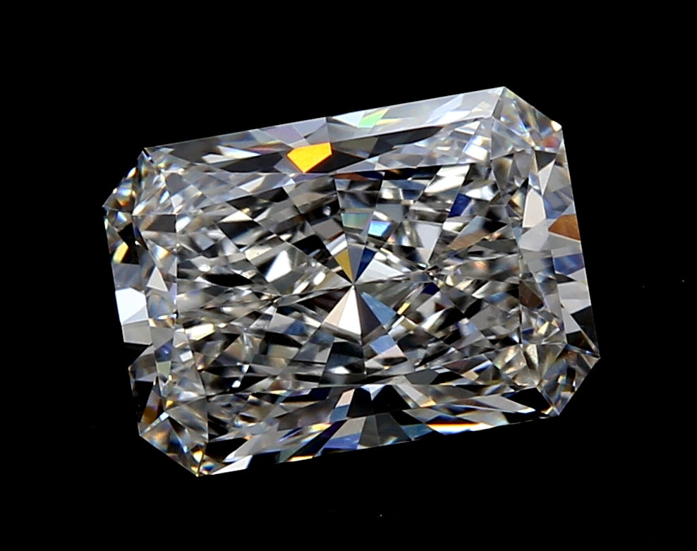 1.52 Carat Radiant Lab Diamond with  Cut Diamond in 14KT  view 1
