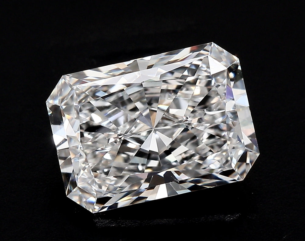 3.01 Carat Radiant Lab Diamond with  Cut Diamond in 14KT  view 1
