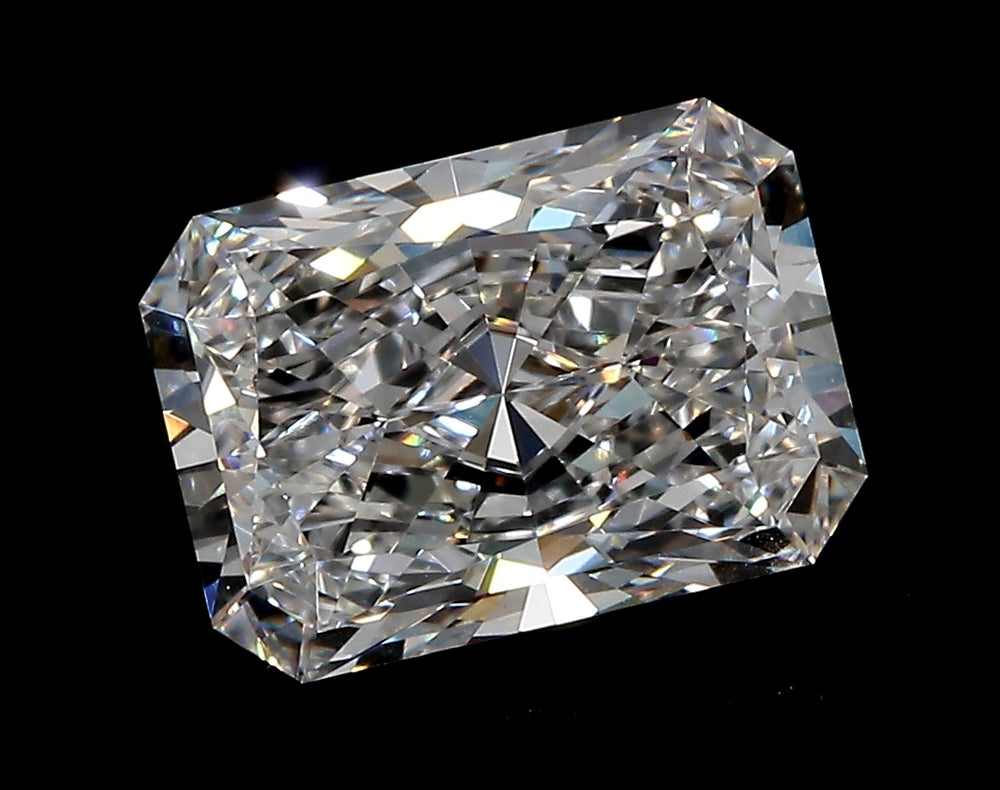 4.0 Carat Radiant Lab Diamond with  Cut Diamond in 14KT  view 1
