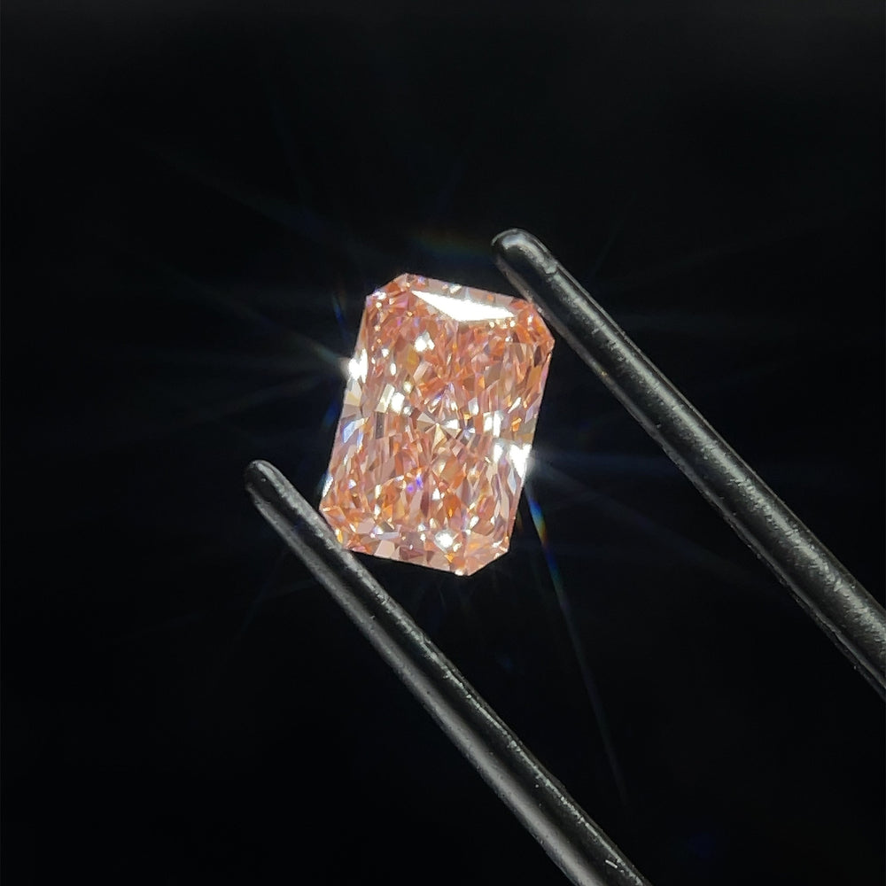 1.07 Carat Radiant Lab Diamond with  Cut Diamond in 14KT  view 1
