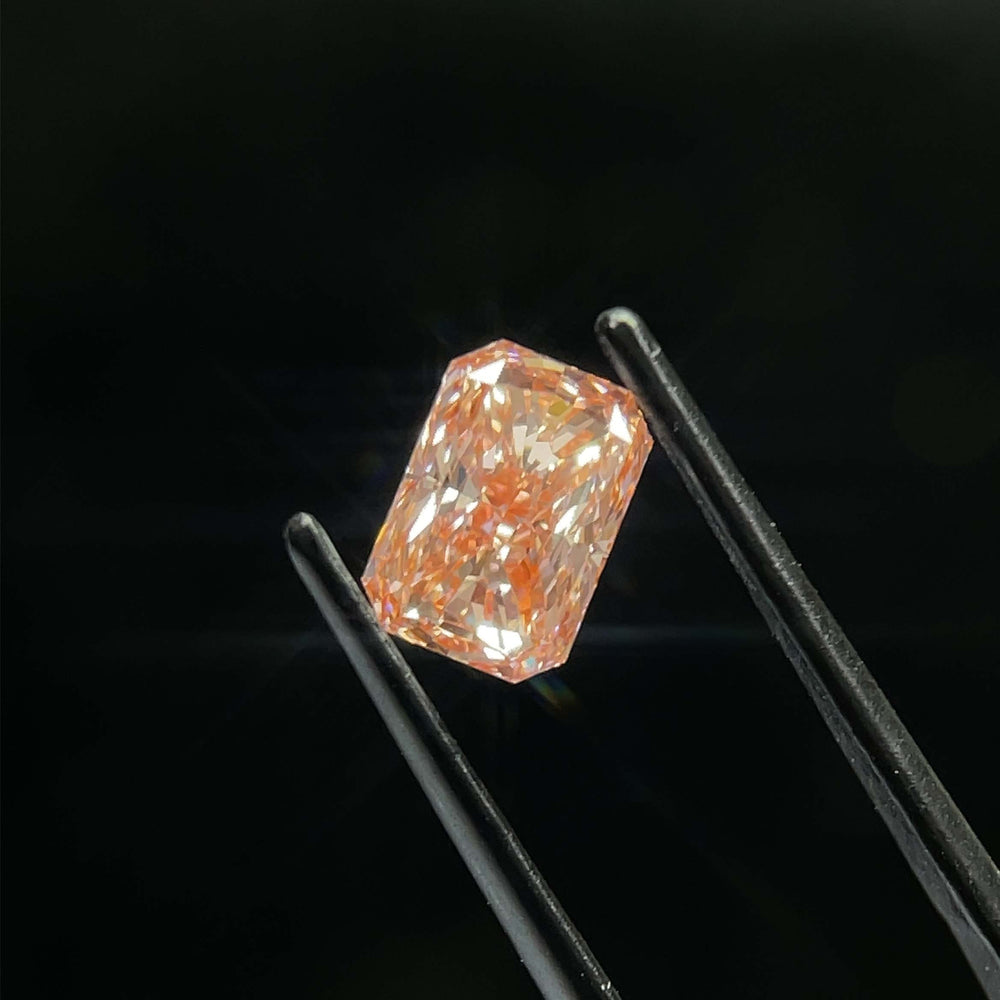 1.52 Carat Radiant Lab Diamond with  Cut Diamond in 14KT  view 1
