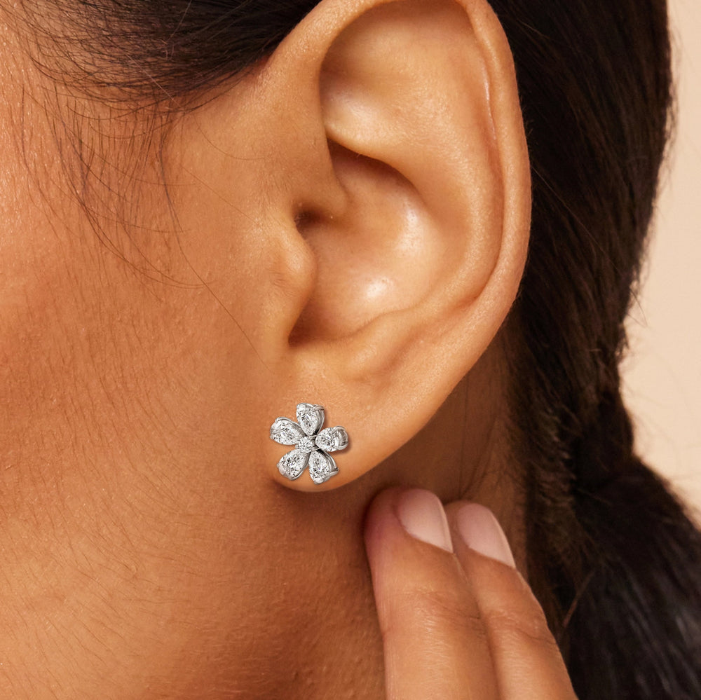 Daisy Studs with 14KT Yellow Gold / Lab / 2 Cut Diamond in 14KT Yellow Gold / Lab / 2 view 2
