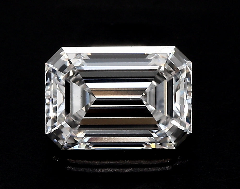 2.6 Carat Emerald Lab Diamond with  Cut Diamond in 14KT  view 1
