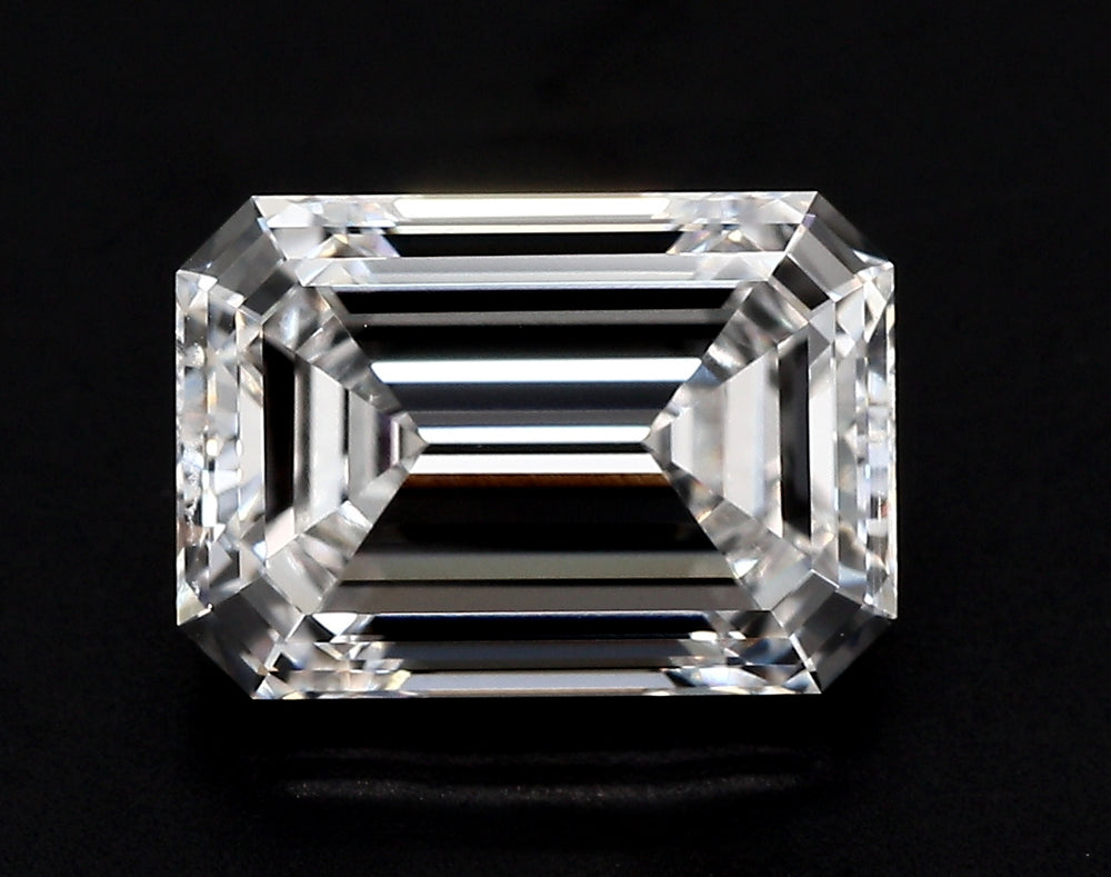 2.12 Carat Emerald Lab Diamond with  Cut Diamond in 14KT  view 1
