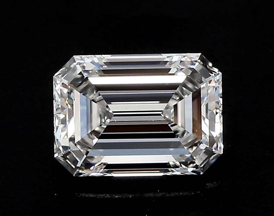 4.19 Carat Emerald Lab Diamond with  Cut Diamond in 14KT  view 1
