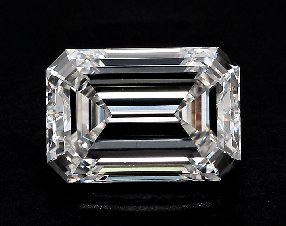 4.45 Carat Emerald Lab Diamond with  Cut Diamond in 14KT  view 1
