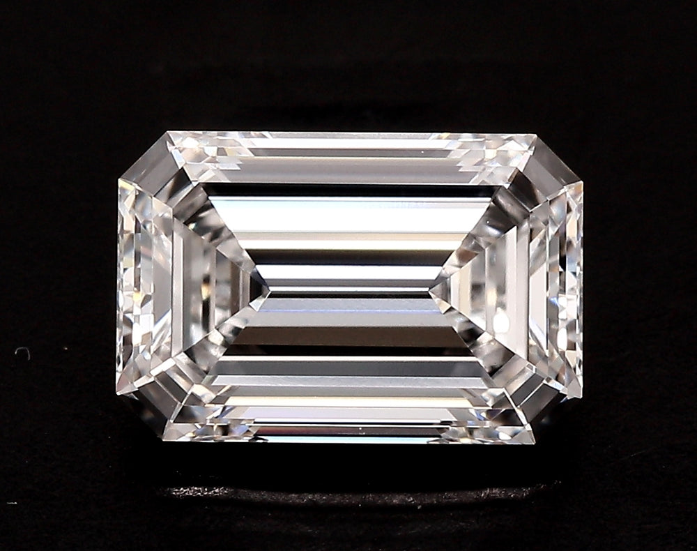1.53 Carat Emerald Lab Diamond with  Cut Diamond in 14KT  view 1

