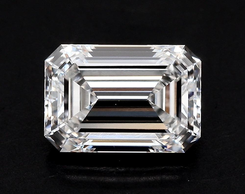 2.52 Carat Emerald Lab Diamond with  Cut Diamond in 14KT  view 1
