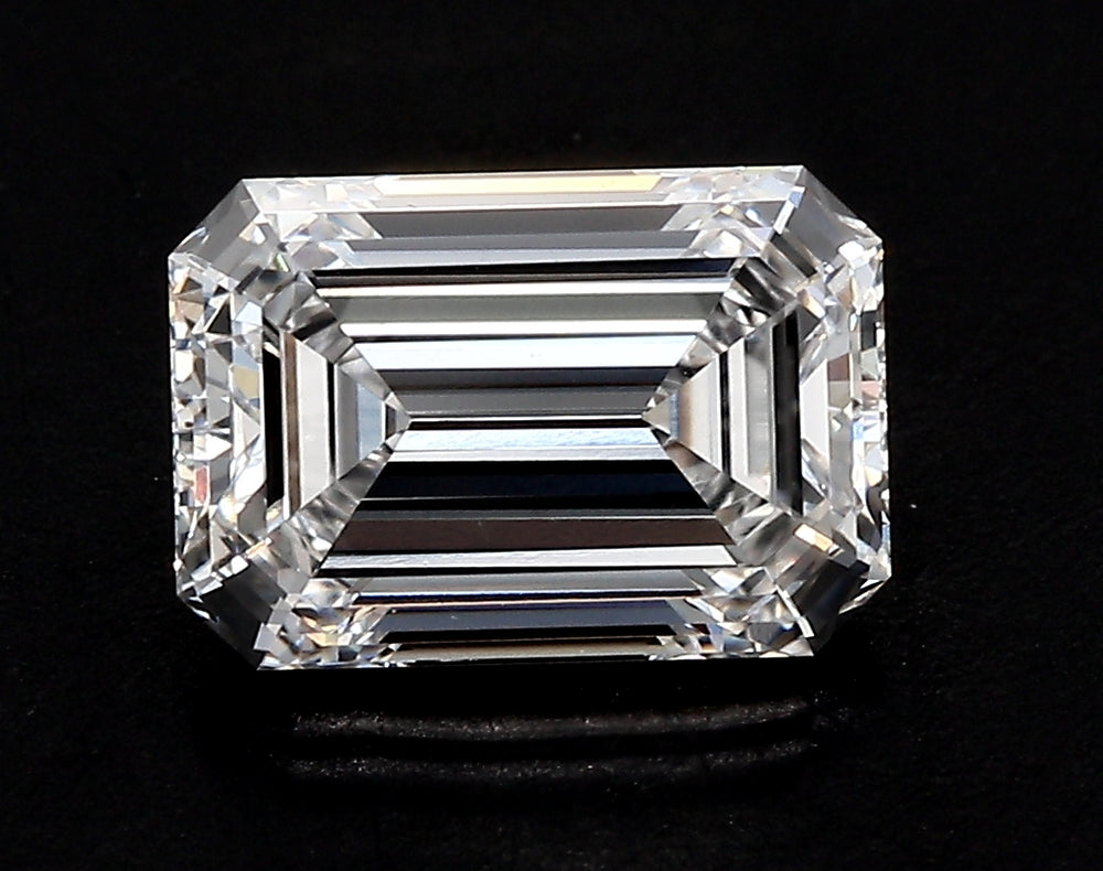 3.55 Carat Emerald Lab Diamond with  Cut Diamond in 14KT  view 1
