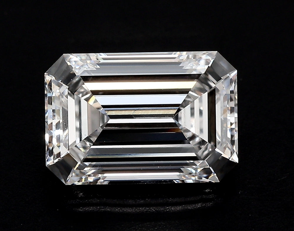 1.49 Carat Emerald Lab Diamond with  Cut Diamond in 14KT  view 1
