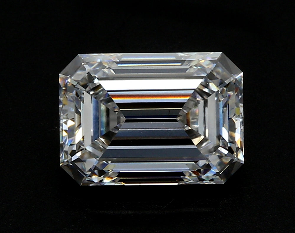 3.09 Carat Emerald Lab Diamond with  Cut Diamond in 14KT  view 1
