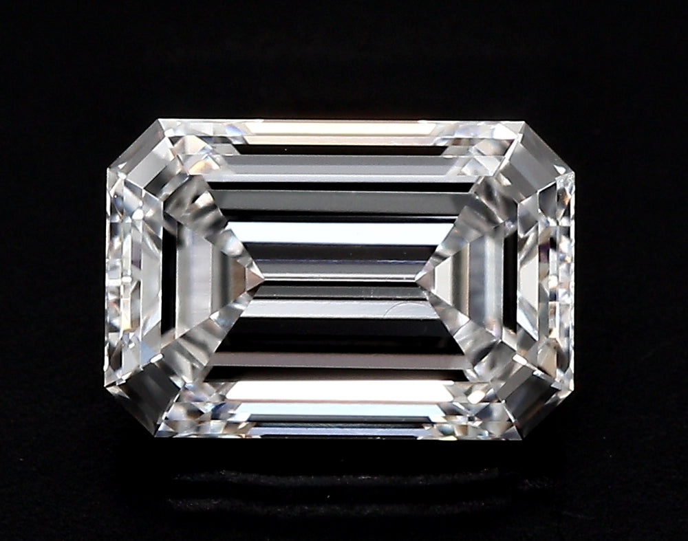 2.62 Carat Emerald Lab Diamond with  Cut Diamond in 14KT  view 1
